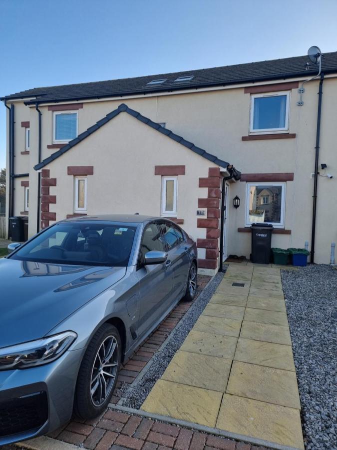 Impeccable Beachfront 2-Bed Cottage In St Bees Exterior foto